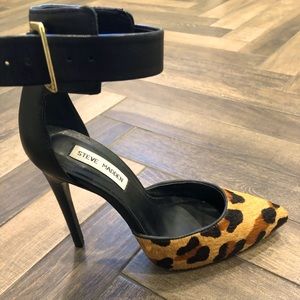 Steve Madden calf hair leopard pumps